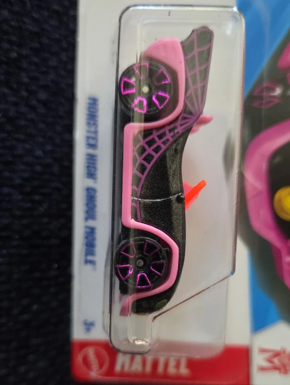 Mattel Hot Wheels Mattel Monster High Ghoul Mobile - Black & Pink
